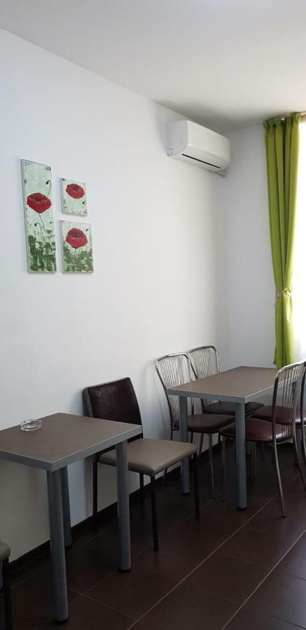 Lorena Apart Old Town บูคาเรสต์ ภายนอก รูปภาพ